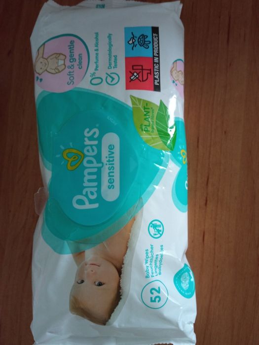 Мокри кърпички за бебе
