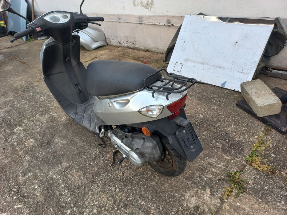 Scuter daelim 49.5 cm 3