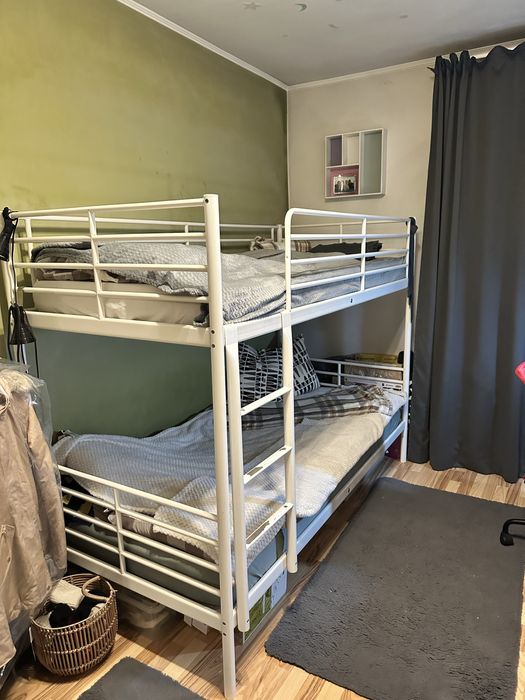 Pat supraetejat IKEA alb