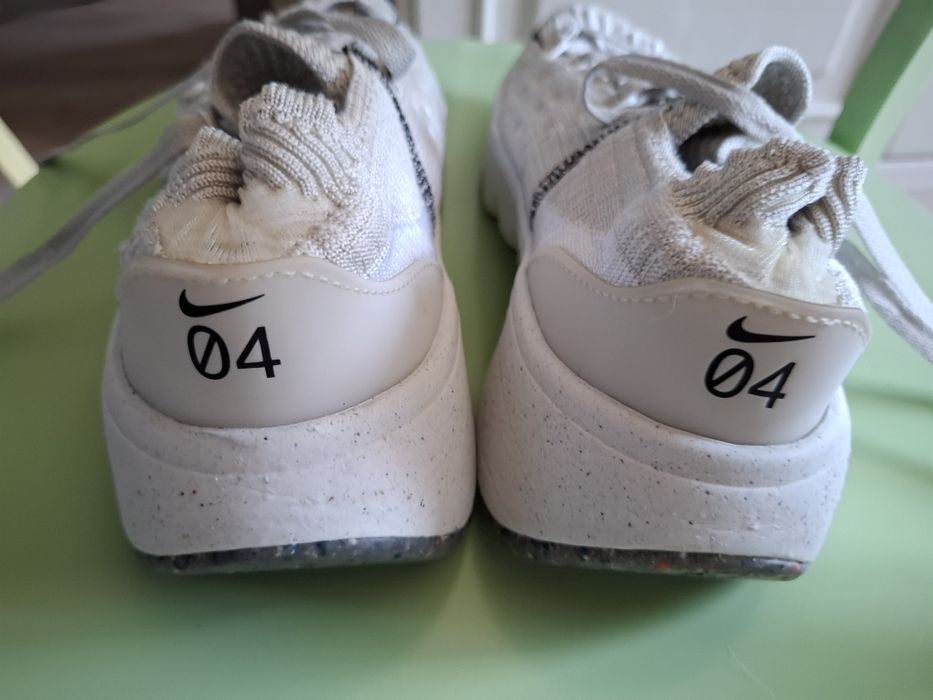 Nike Space Hippie 04 marime 36,5