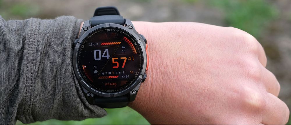 Vand Garmin Fenix 8 Impecabil!
