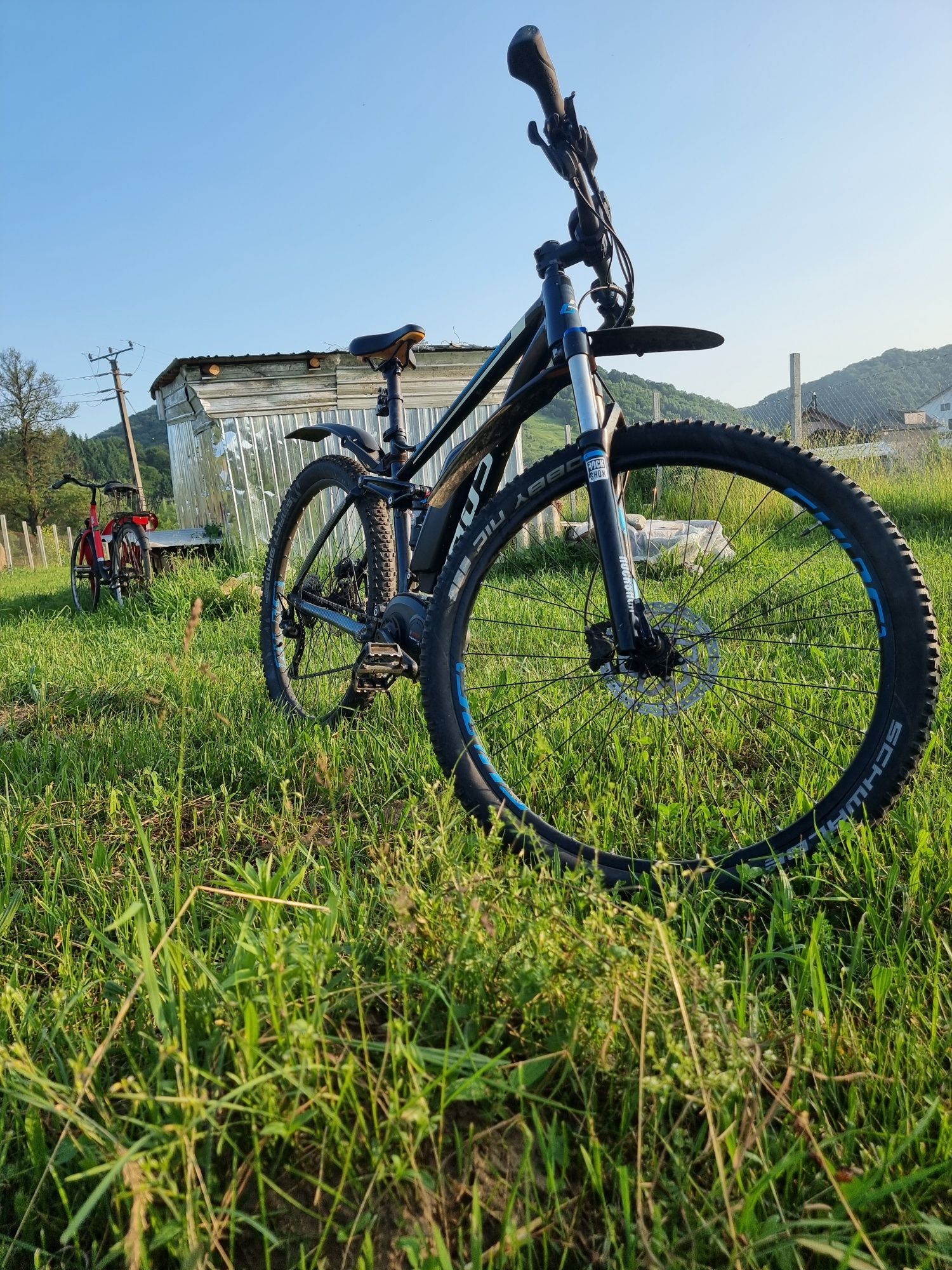 Bicicleta electrica full suspension Ghost 29