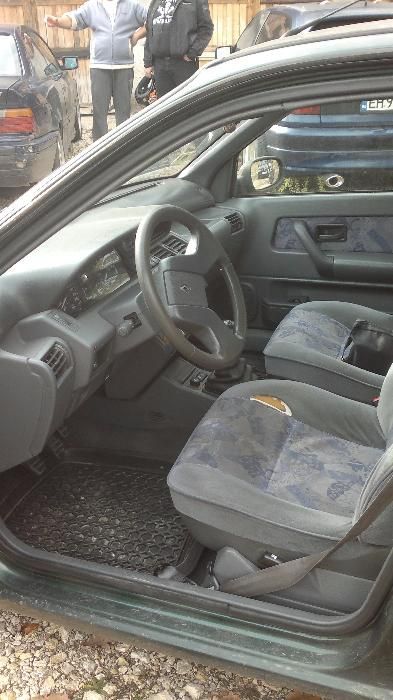 Renault Clio, 1.4i, 75 к.с. 1994, на части