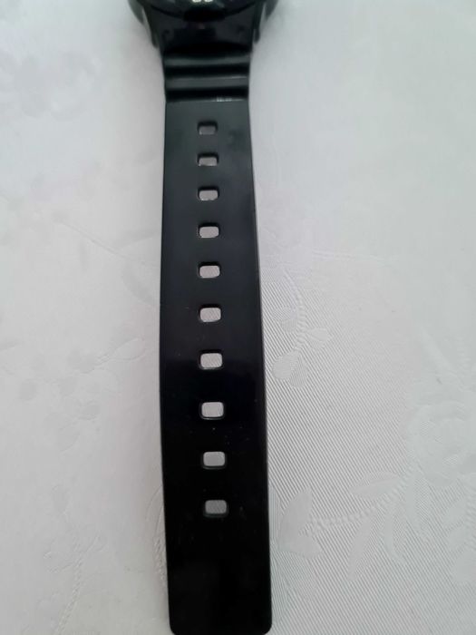 Детски часовник Casio, перфектен