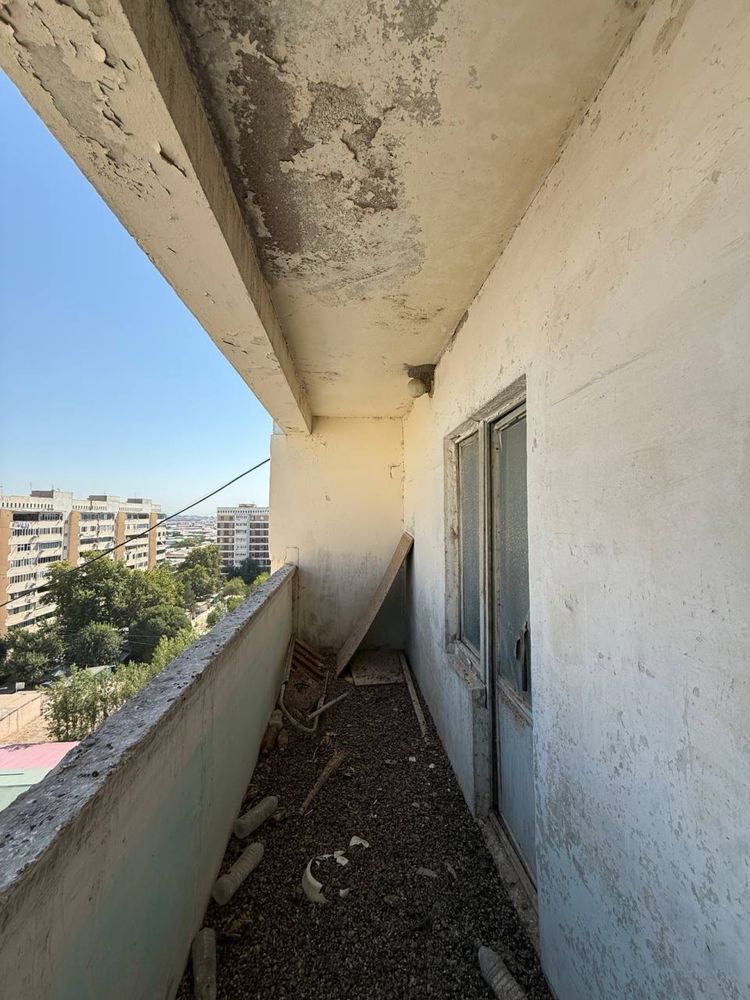 Продается 1 ком. Квартира площадью 45 кв.м. В Саттепо ор. 24 школа