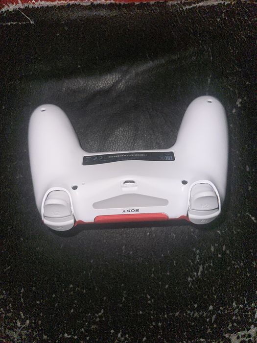 Джостик Dualshock 4