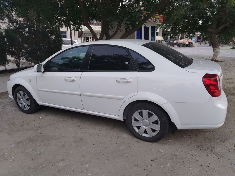 Jentra sotiladi kraska toza holati zo'r.