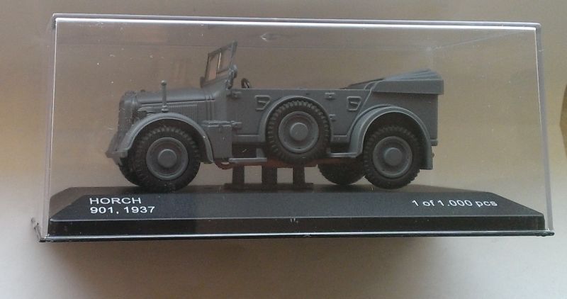 Macheta Horch 901 1937 WW2 - WhiteBox 1/43 WWII militara