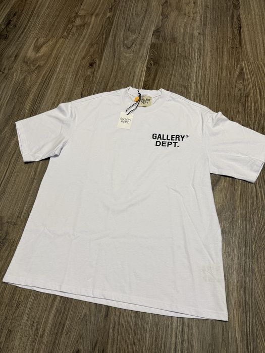 Tricou Gallery Dept - Nou cu etichetă , Calitate Premium