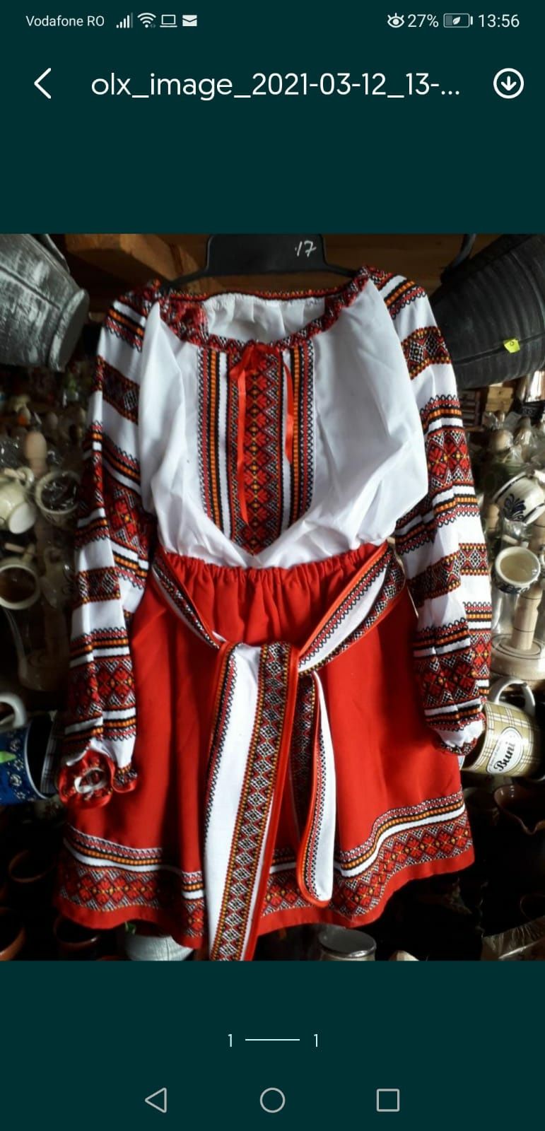Costum fetite traditional national