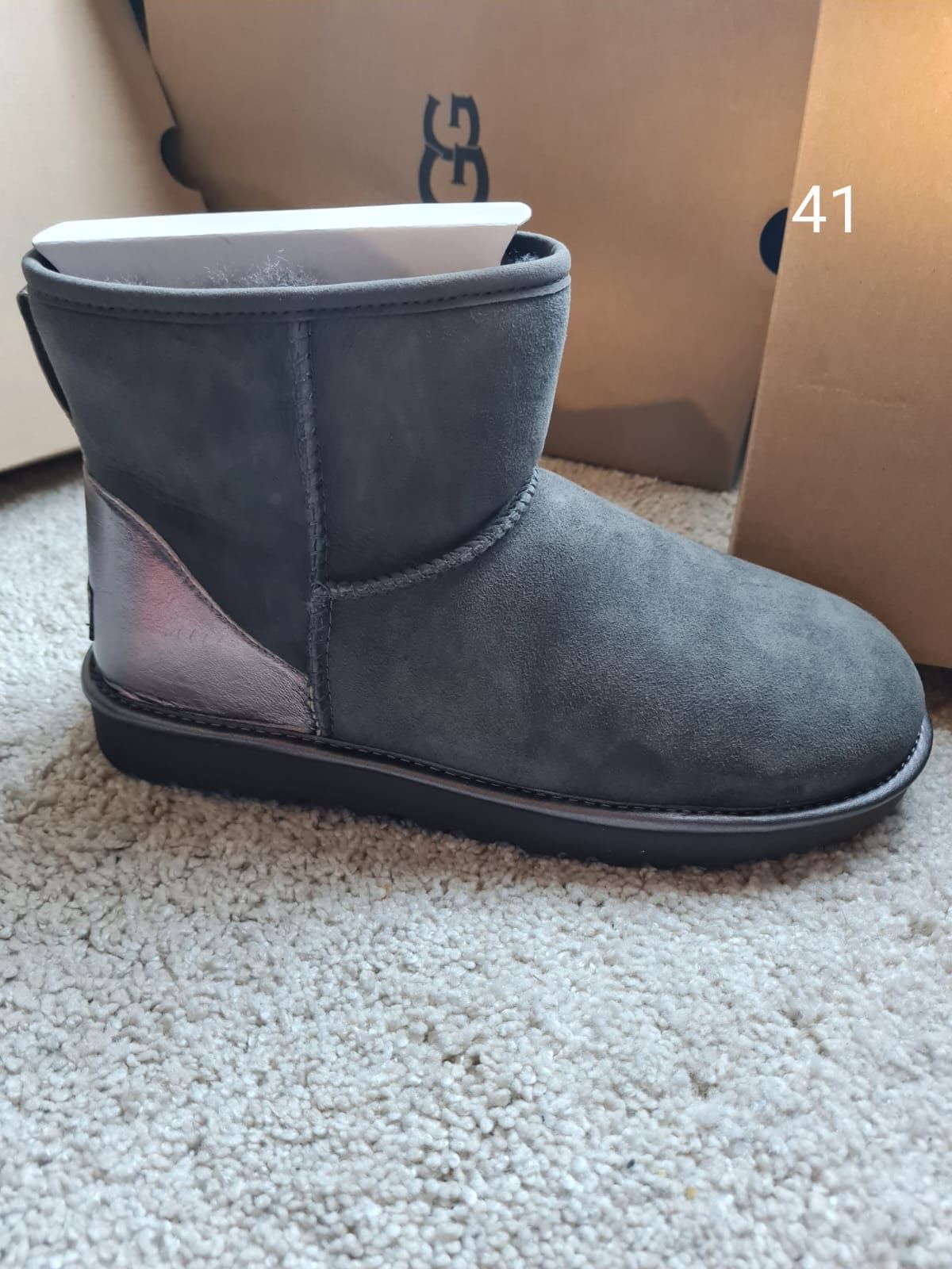 UGG originale botine, cizme și șlapi