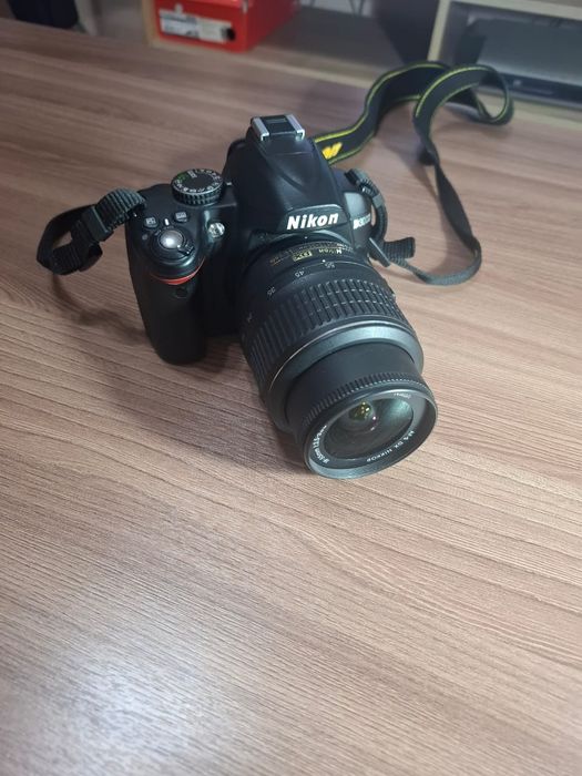 Фотоаппарат Nikon D3000