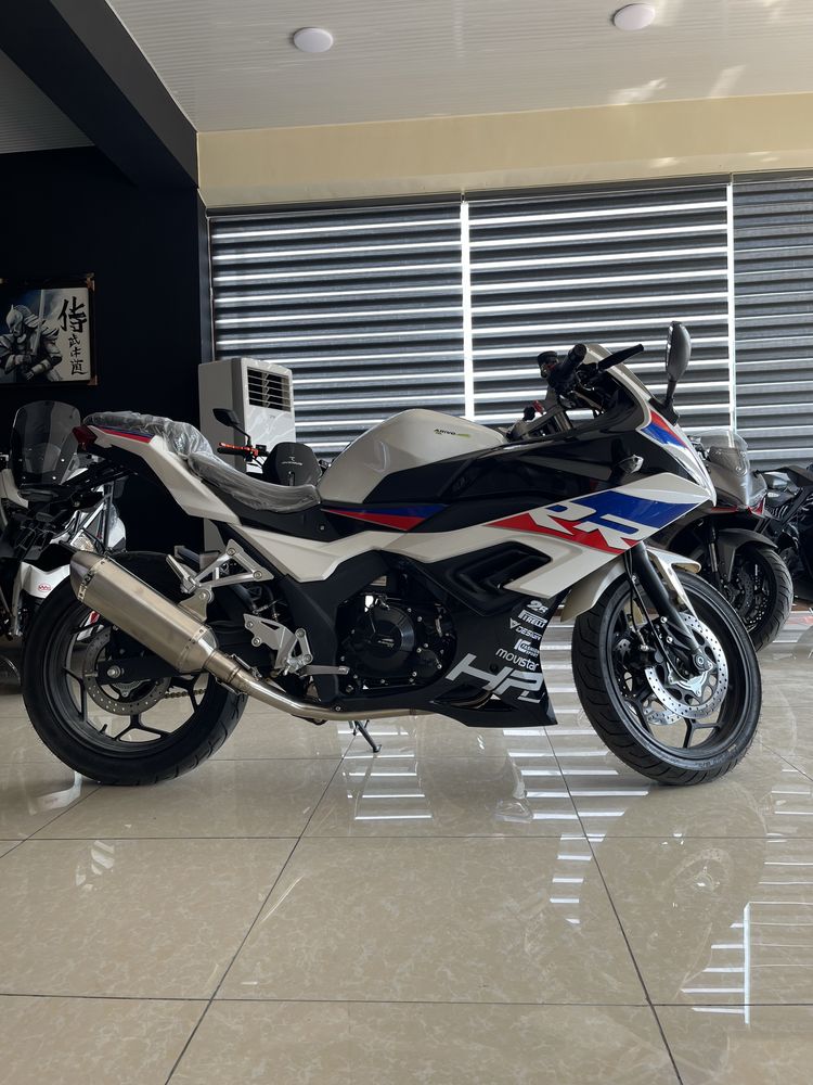 Moto BMW S1000RR Injektor 400CC Kredit Raasrochka