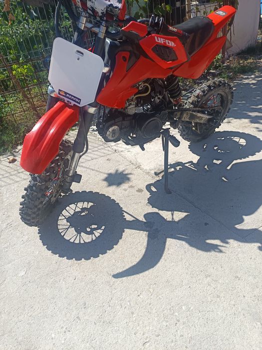 Vând cross 125 CC 4t set honda