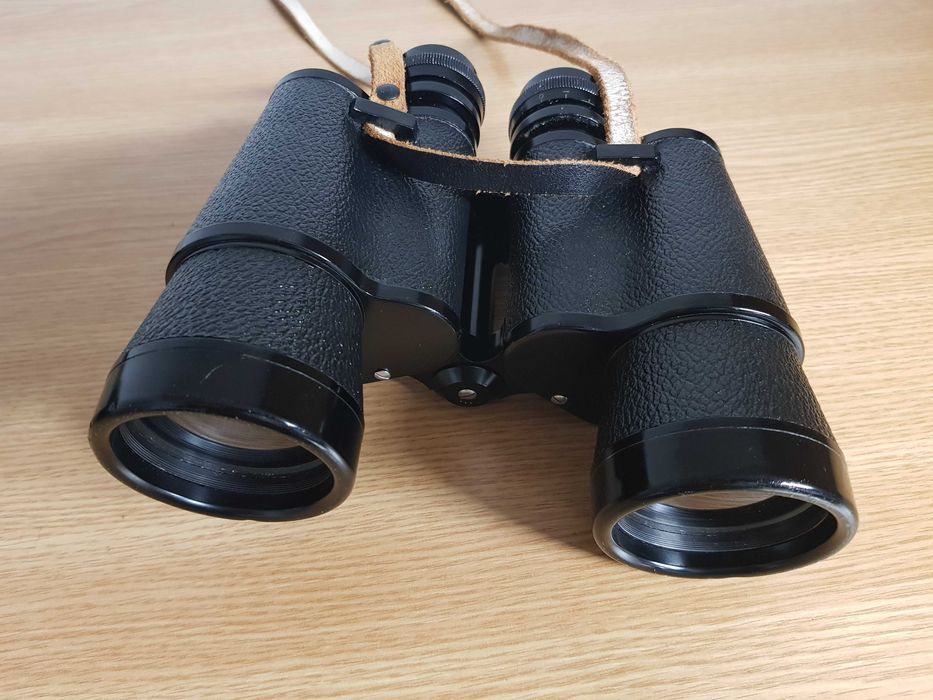 Binoclu Redex cu etui, 10 X 50