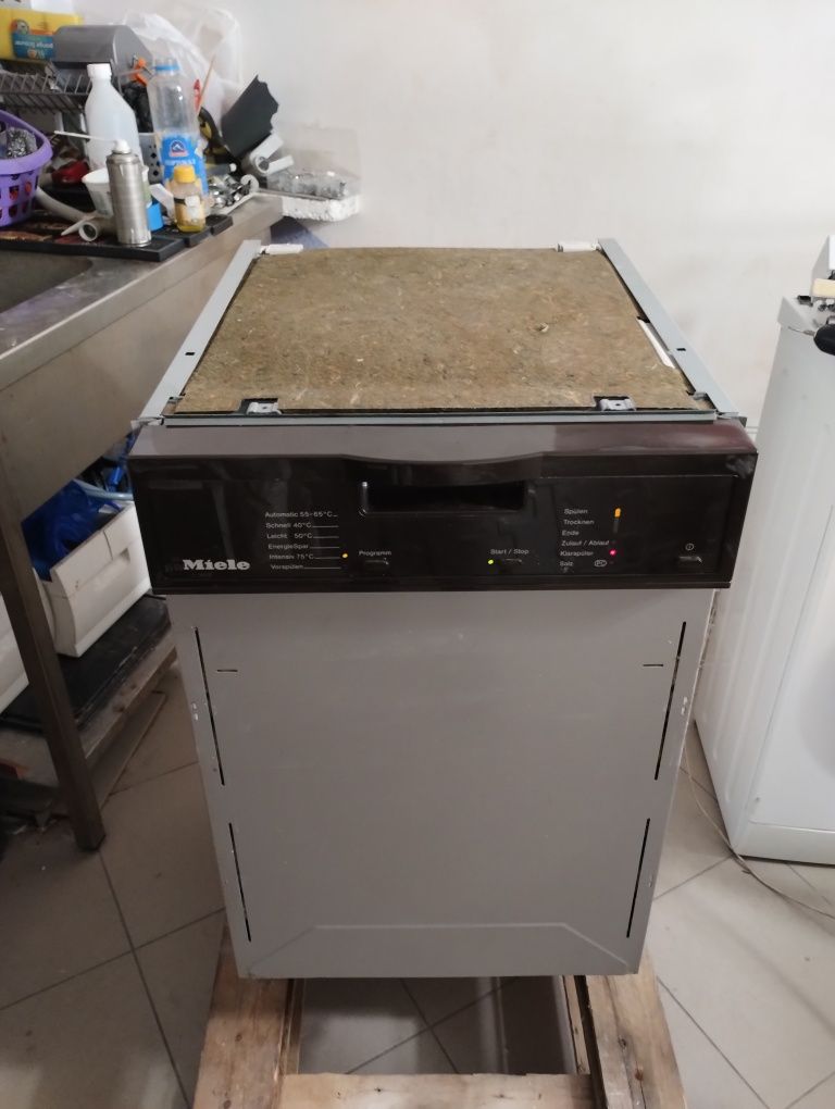 Съдомиялна Miele G4500SCVI 45см.частично вграждане