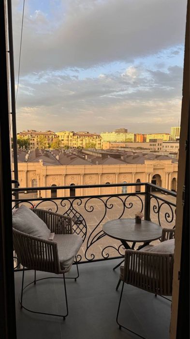 Студийная 3-х комнатная квартира в ЖК Bobur Elite. Авторский ремонт.