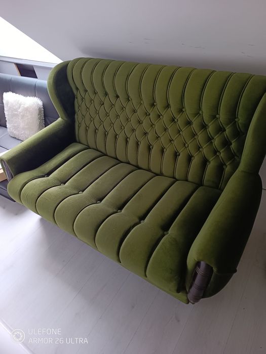 Разтегателен диван, двуспален.