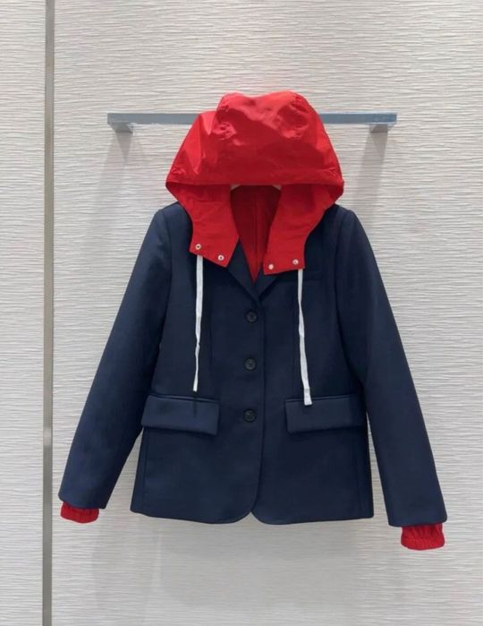 Дамско сако ново