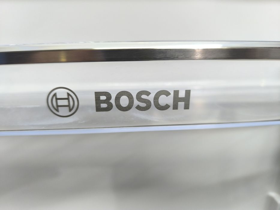 Хладилник с вътрешна камера Bosch KTL 15NW3A