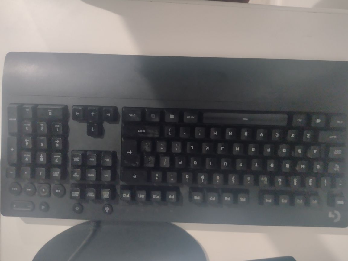 tastatura gaming Logitech g213 prodigy