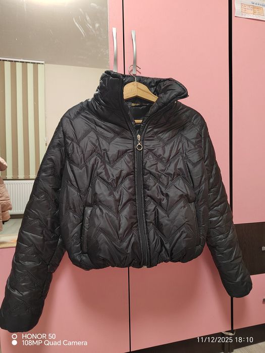 Дамско яке  .   .