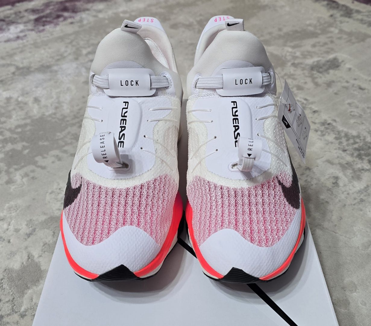 Nike Air Zoom Tempo Next Flyease