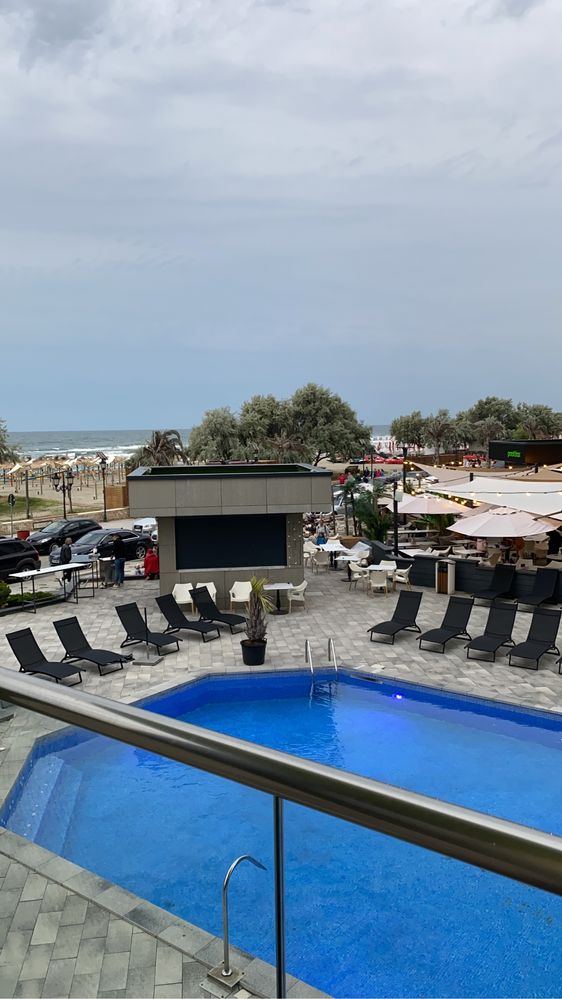 Seven Sea - 3 camere Mamaia N Alezzi prima linie  inchiriere Cazare