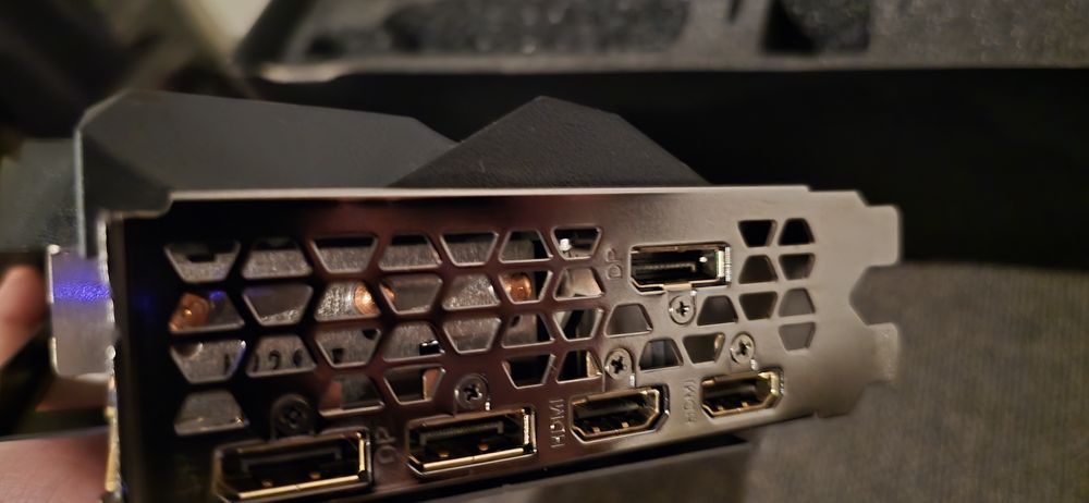 NVIDIA GeForce Gigabyte RTX 3090  24GB GDDR6