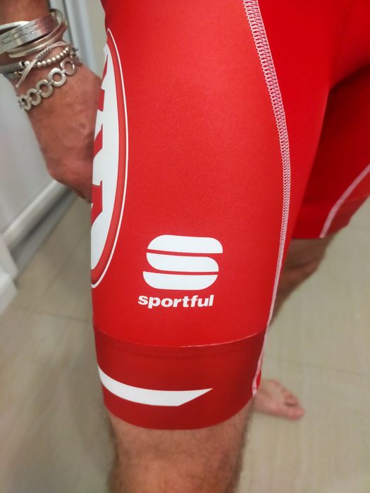Vând pantaloni bike SPORTFUL mărimea M