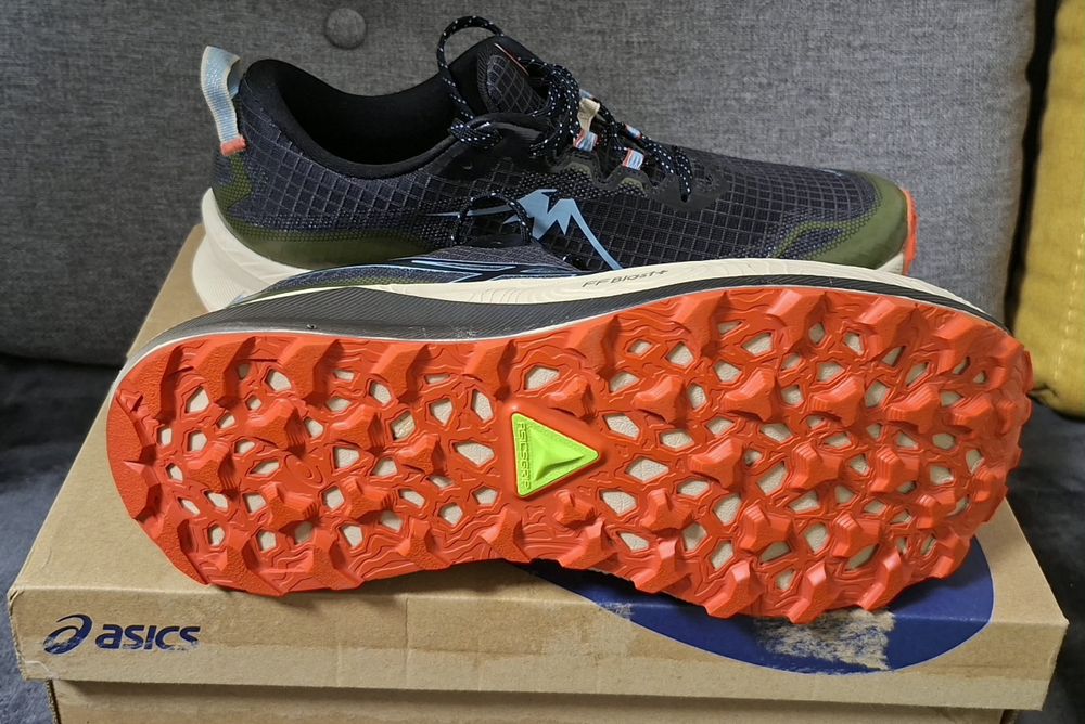 Asics Tabuco Max3 size 45