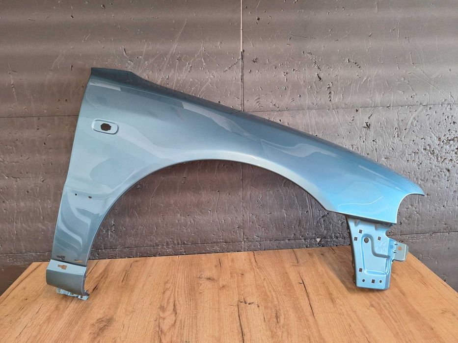 Aripa Fata Dreapta Audi A4 B5 An 1994-2000 (X6V (Verde))