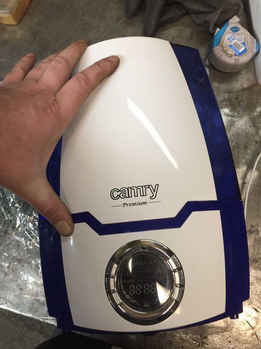 Umidificator aer Camry CR7952 defect pt piese, folosit de 5 ori