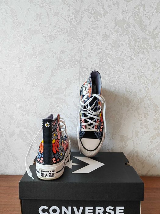 Дамски кецове Converse