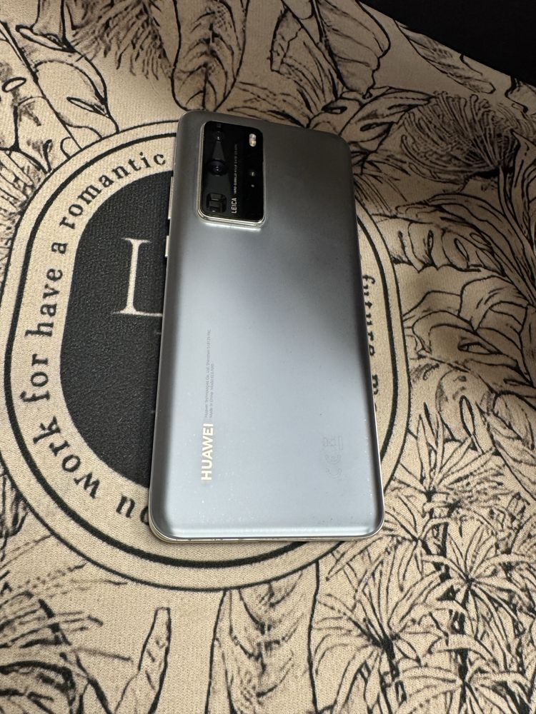 Huawei P40 Pro 8/256gb - отличен