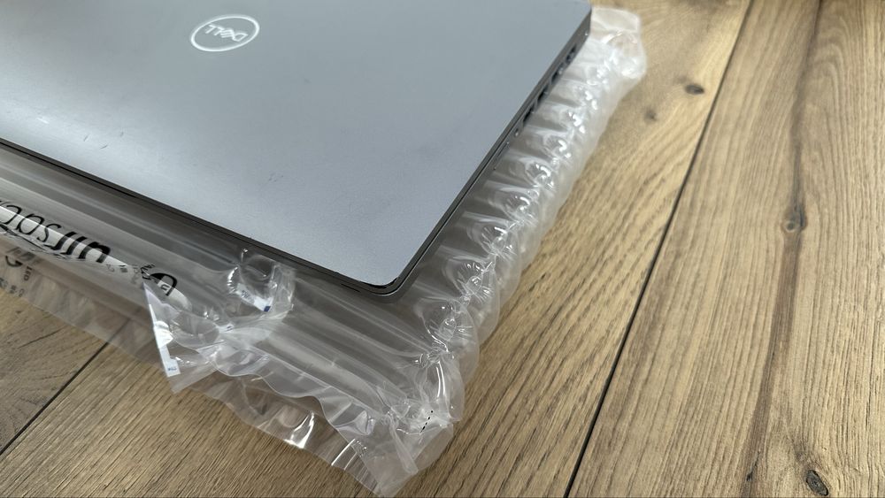 Лаптоп Dell Latitude 5410 14” Intel i7-10610u 16GB RAM 256GB SSD