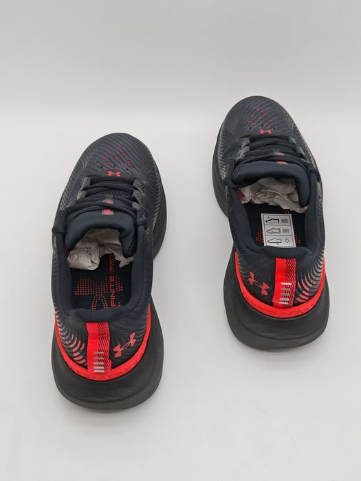 Under Armour UA Infinite Pro