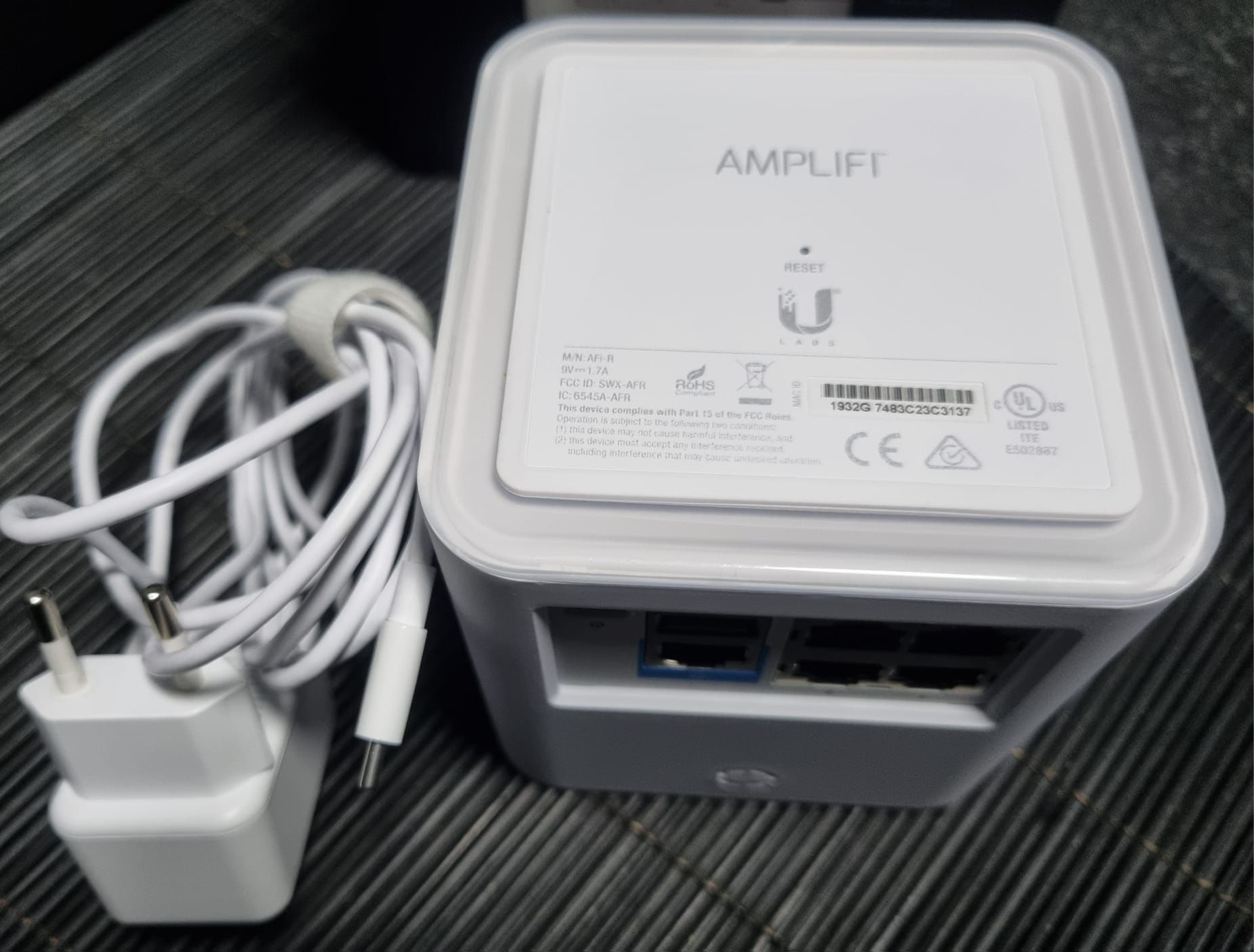 AmpliFi HD AFi-R Mesh Router wireless Gigabit Ethernet Bandă dublă ...