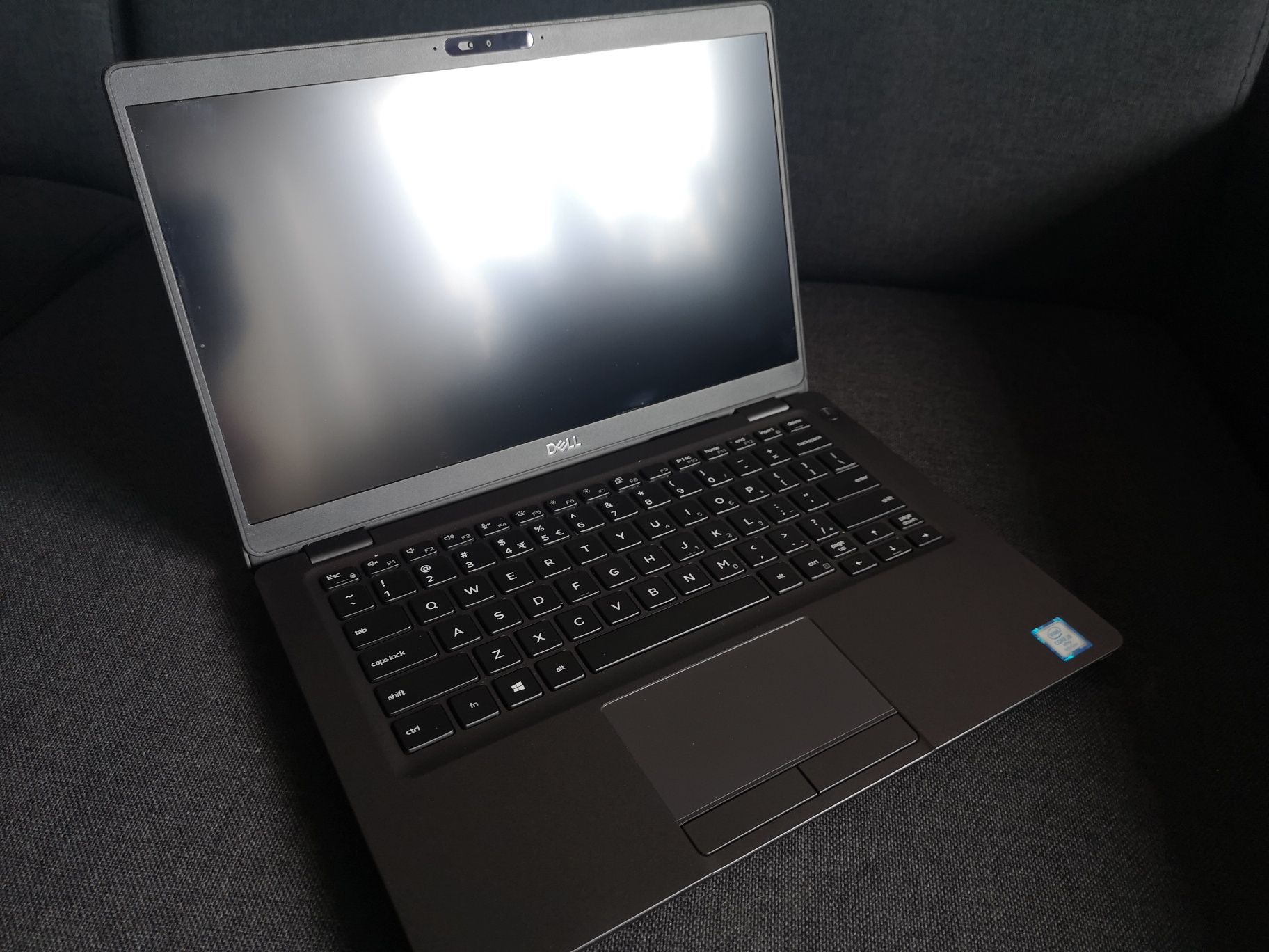 Laptop Dell Latitude 5300 Intel I5 gen8 8365U 8GB 240Gb SSD