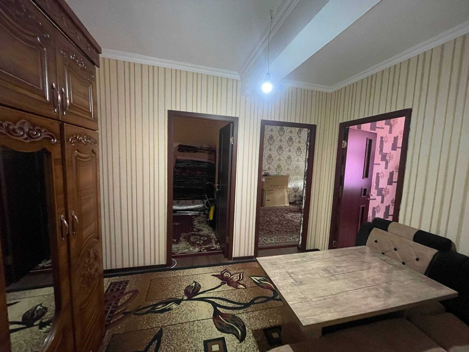 Dom sotiladi shakarkent povorot srochno arzon narxda