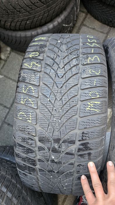 Anvelope 255 40 R18 Dunlop MO