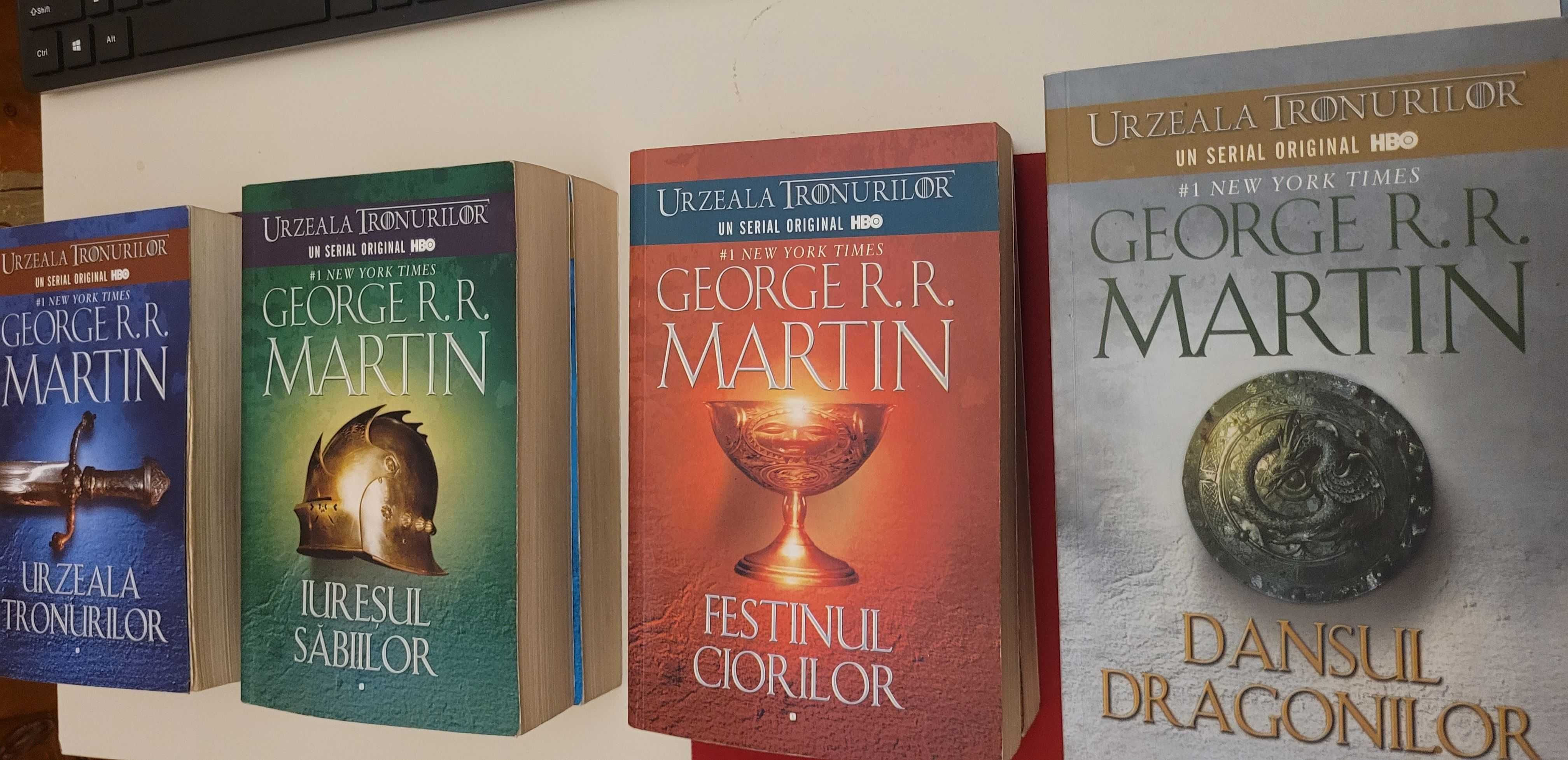 Un Cantec de Gheata si de Foc de Gorge R R Martin volumele 1, 3, 4, 5