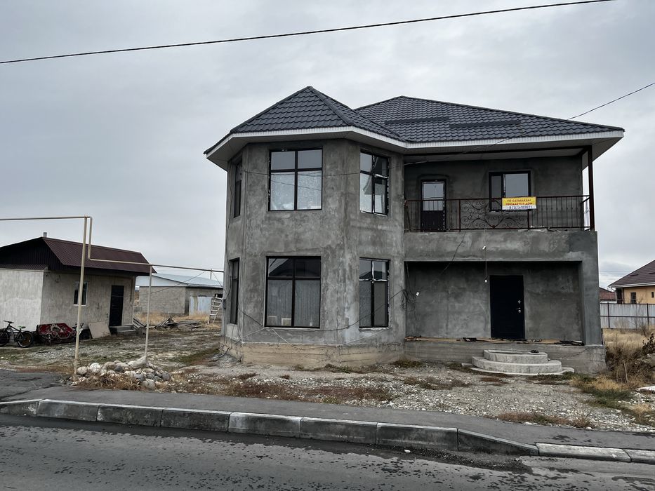 Двухэтажный коттедж