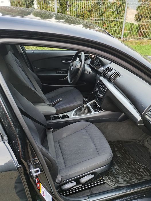 Vând BMW seria 1