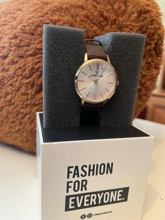 Ceas original Daniel Klein