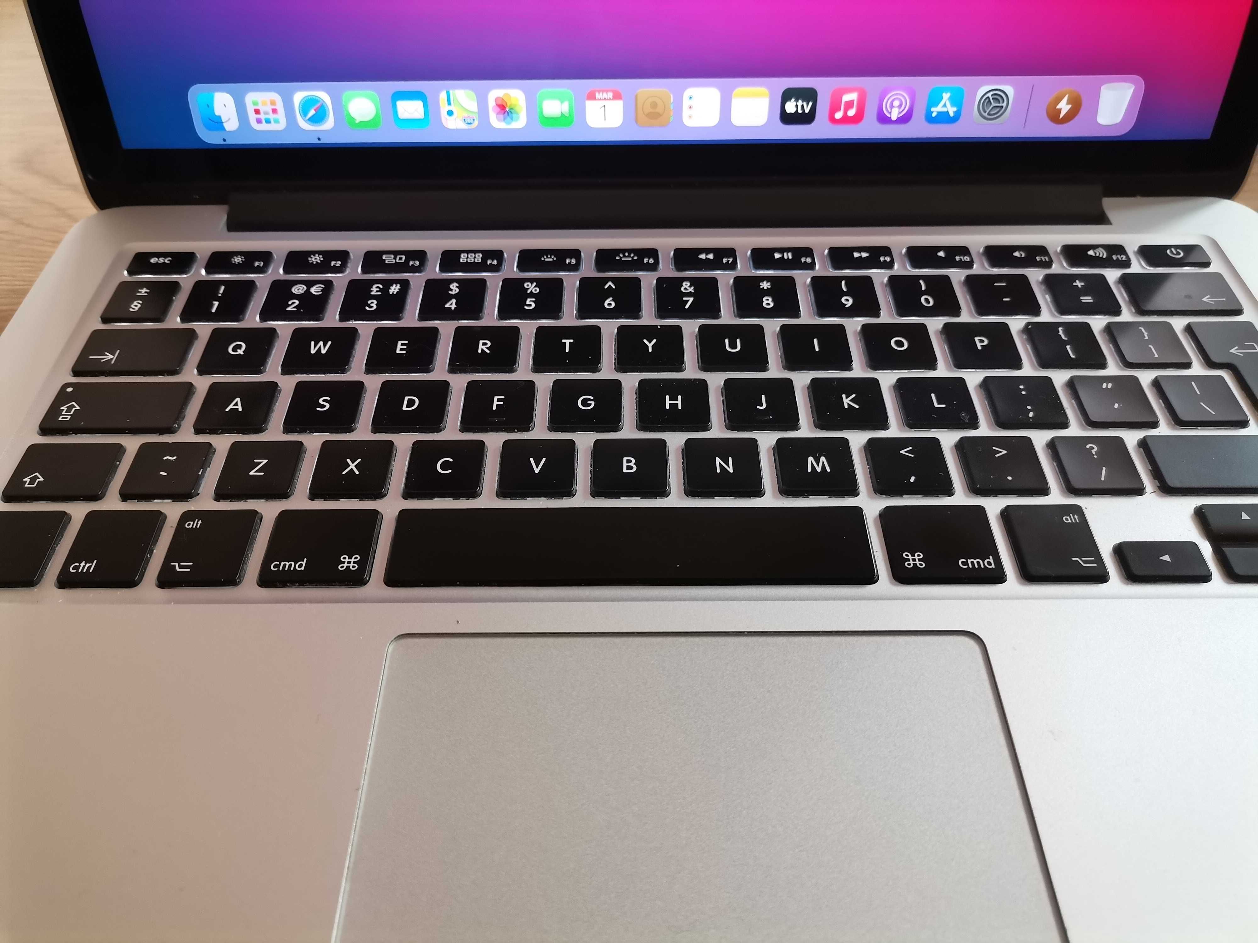 Macbook pro 13 Retina i7 16 ram