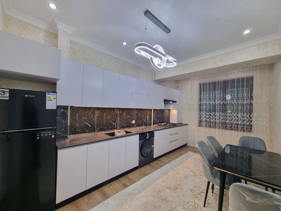 Продается 3 ком. Квартира на 2 этаже площадью 78 кв.м. По ул. Титова