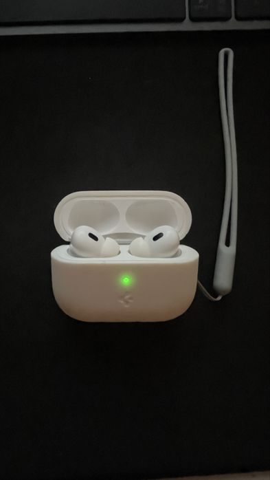 Apple AirPods Pro 2 (Type-C & Wireless Charging Case)