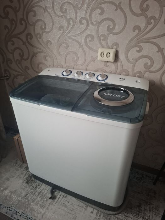 Стиральная машина в отличном состояний