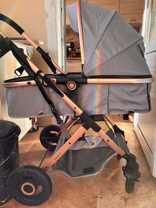 Бебешка количка Kikaboo Scarlet